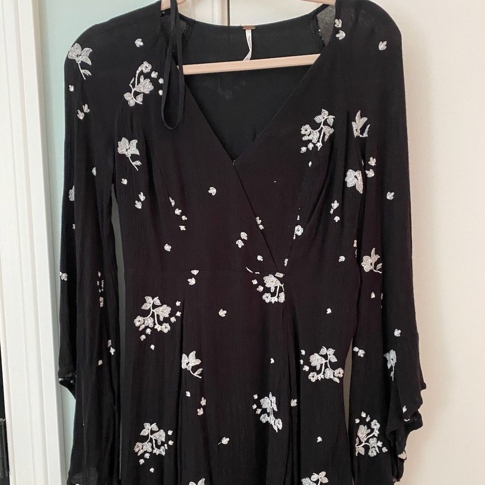 Free people bell sleeved dress